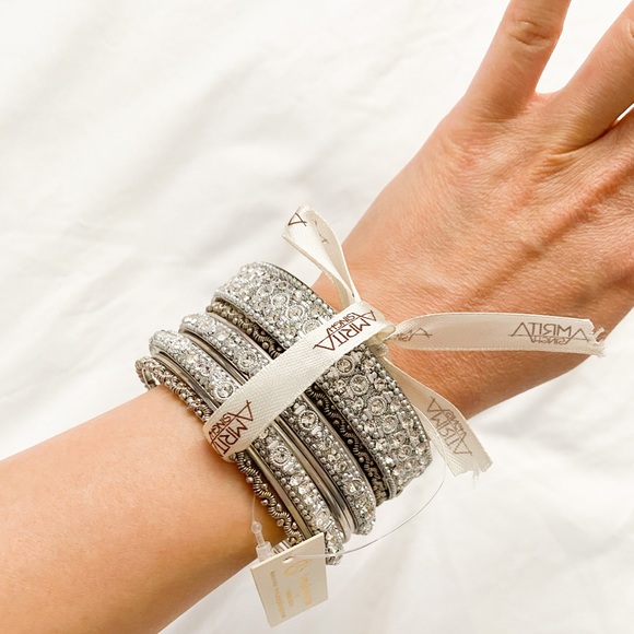 Amrita Sing Austrian Crystal & Silvertone Bangle - Picture 1 of 3